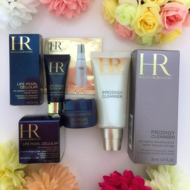 HELENA RUBINSTEIN(ヘレナルビンスタイン)の♡12月27日〜3月迄休み♡さま専用 コスメ/美容のキット/セット(サンプル/トライアルキット)の商品写真