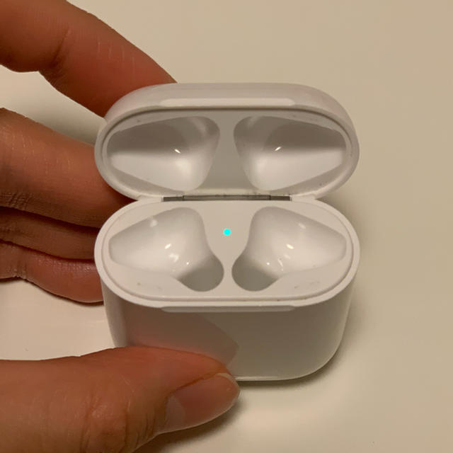 AirPods 本体　充電ケース　純正品