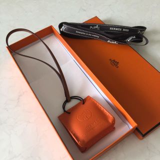 エルメス(Hermes)のエルメス　ショッパーチャーム新品　入手困難(チャーム)