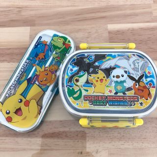 ポケモン(ポケモン)の【✨ポケモン✨】弁当箱&トリオセット(弁当用品)