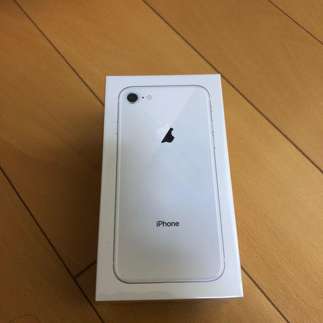 【期間限定値下げ！新品・未開封】iPhone8  64GB  シルバー