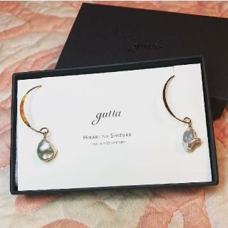 ミキモト(MIKIMOTO)の夏ですね！本当に最終お値下げ！！ AURA guttaあこやピアス(ピアス)