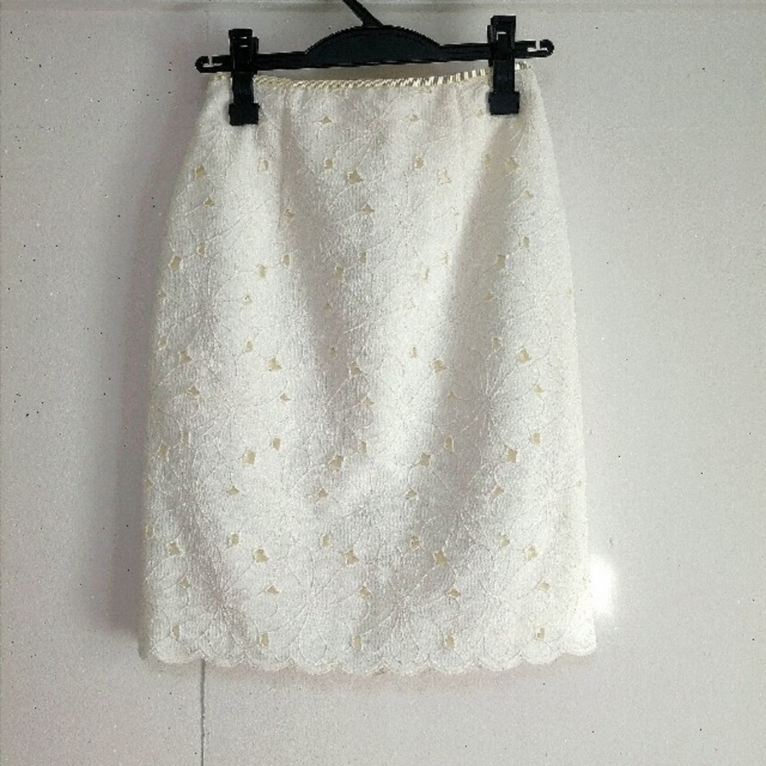 【アプワイザー・リッシェ】花柄スカートXSサイズのスカート