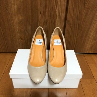 ランバン(LANVIN)のお値下げ中！　LANVIN ランバン ゴールドパンプス ベージュパンプス(ハイヒール/パンプス)