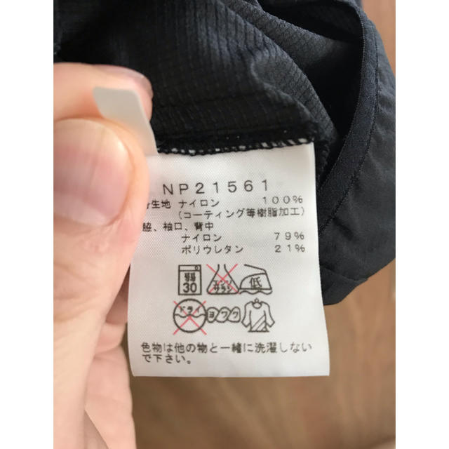 THE NORTH FACE(ザノースフェイス)のノースフェイス　　NP 21561 ナイロンパーカー　L メンズのトップス(パーカー)の商品写真