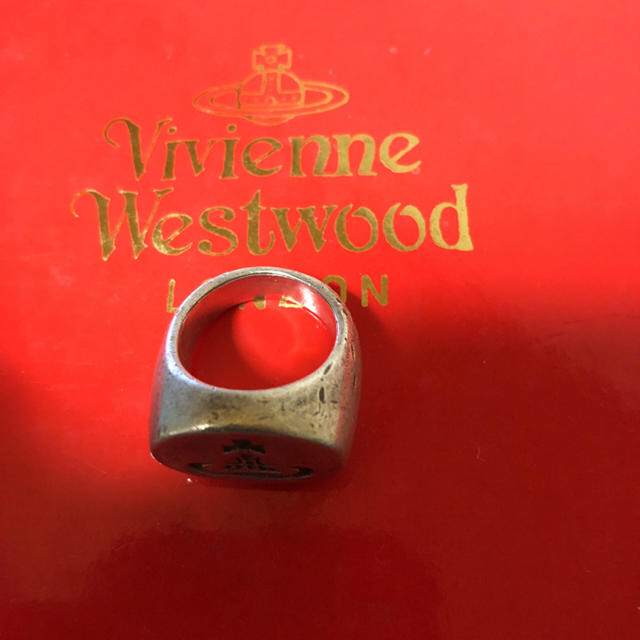 Vivienne Westwood(ヴィヴィアンウエストウッド)のヴィヴィアンウェストウッド　リング レディースのアクセサリー(リング(指輪))の商品写真