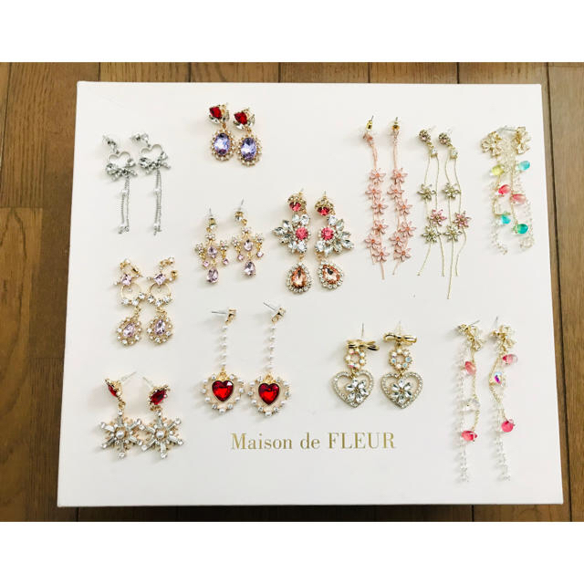 Maison de FLEUR(メゾンドフルール)の新品★インポートピアス12個セット★ビジューピアス★ レディースのアクセサリー(ピアス)の商品写真