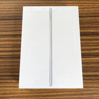 アイパッド(iPad)のiPad第7世代 Wi-Fi 10.2インチ 32GBシルバー MW752J/A(タブレット)