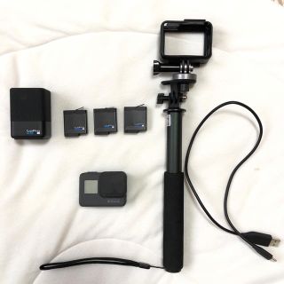 ゴープロ(GoPro)のgopro hero6 SDカード付き（32GB）(ビデオカメラ)