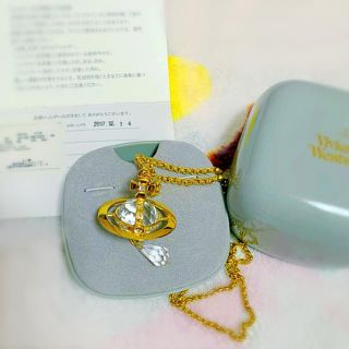 ヴィヴィアンウエストウッド(Vivienne Westwood)の【限定】クリスタルオーブネックレス❤︎(ネックレス)