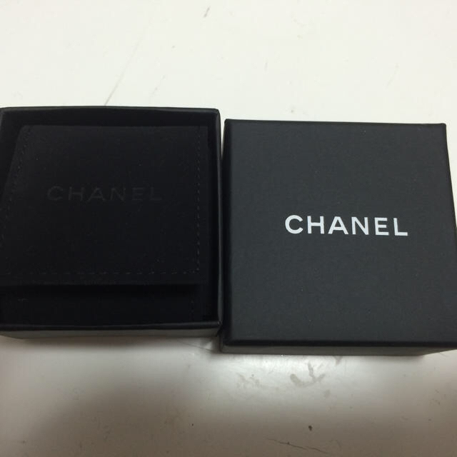 人気100%新品 CHANEL - CHANEL 本物‼︎リボンピアスの通販 by mimi's