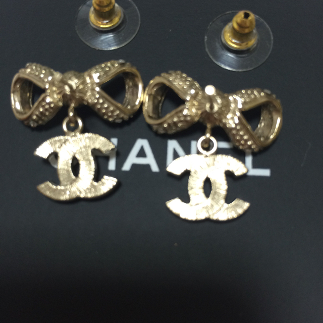人気100%新品 CHANEL - CHANEL 本物‼︎リボンピアスの通販 by mimi's