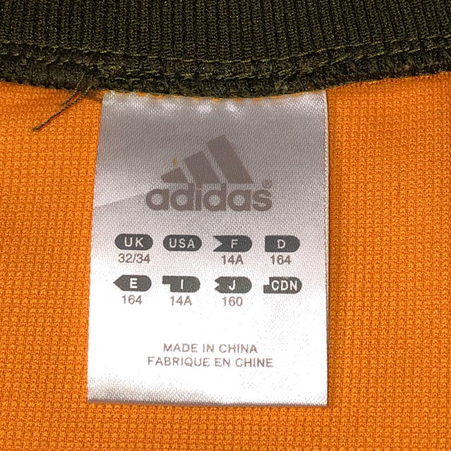 adidas(アディダス)のもうすぐ春🌸【 adidas 】アディダス ジャージ　オレンジ　160 キッズ/ベビー/マタニティのキッズ服女の子用(90cm~)(ジャケット/上着)の商品写真