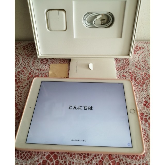 iPad Air2 の32GB(Wi-Fi +Cellular  ) DOCOM 1