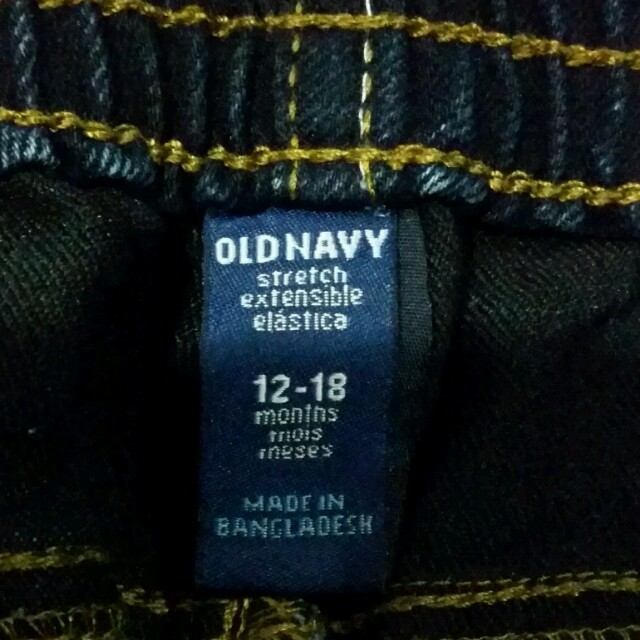 Old Navy(オールドネイビー)のスキニー デニム パンツ　80㎝ キッズ/ベビー/マタニティのベビー服(~85cm)(パンツ)の商品写真