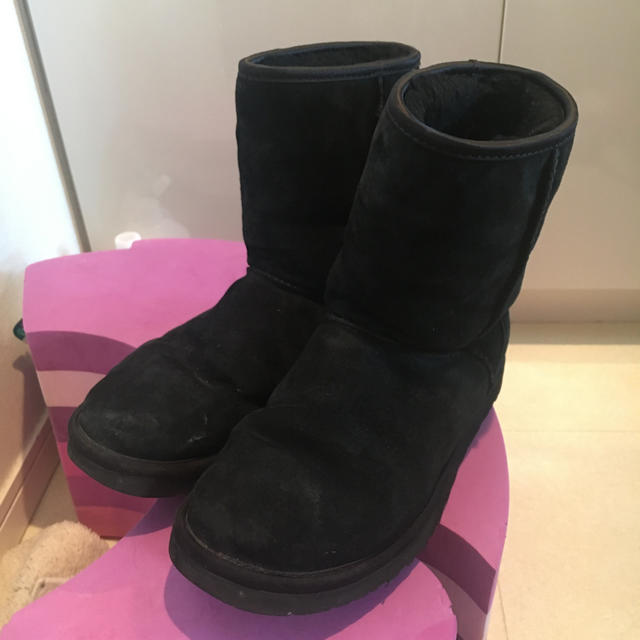 大特価❗️可愛い❤️UGGブーツ25センチ　ブラック