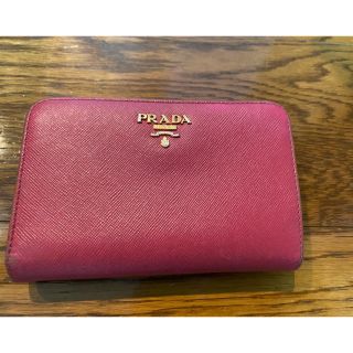 プラダ(PRADA)のプラダ　折り財布　ピンク(財布)