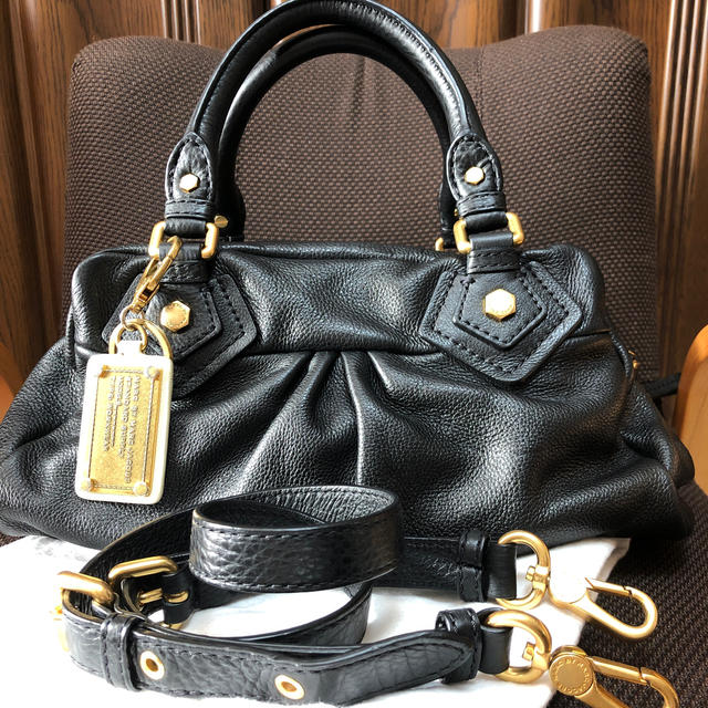 MARC BY MARC JACOBS(マークバイマークジェイコブス)の『くみちんさま専用☆極美品』マークバイマークJコブスボストン黒 レディースのバッグ(ショルダーバッグ)の商品写真