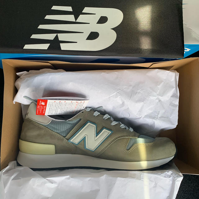 上等な 【新品未使用】New Balance 29cm M1300JP3 スニーカー
