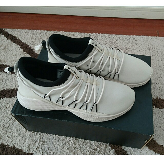 エアジョーダンフォーミラー23トグル メンズの靴/シューズ(スニーカー)の商品写真
