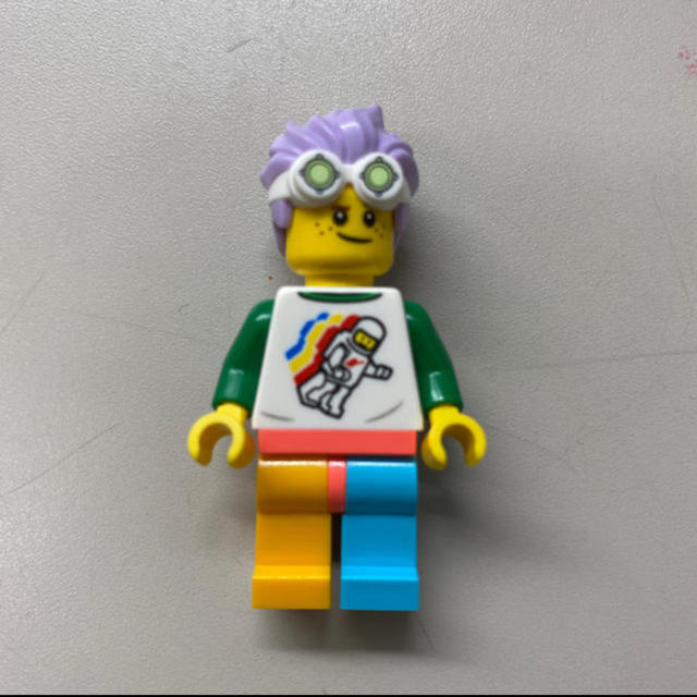 Lego(レゴ)のレゴ　ミニフィギュア  ミニフィグ  エンタメ/ホビーのおもちゃ/ぬいぐるみ(キャラクターグッズ)の商品写真