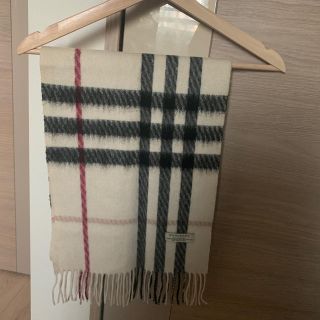 バーバリー(BURBERRY)の100%カシミヤ　Burberry 白マフラー(マフラー/ショール)