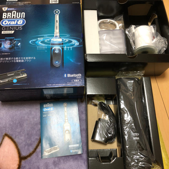 電動ハブラシ ブラウン オーラルB ジーニアス 9000A 付属品のみ - その他