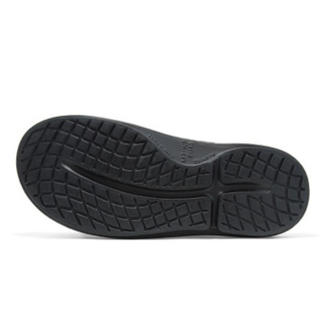 OOFOS (ウーフォス) リカバリーシューズ メンズの靴/シューズ(サンダル)の商品写真