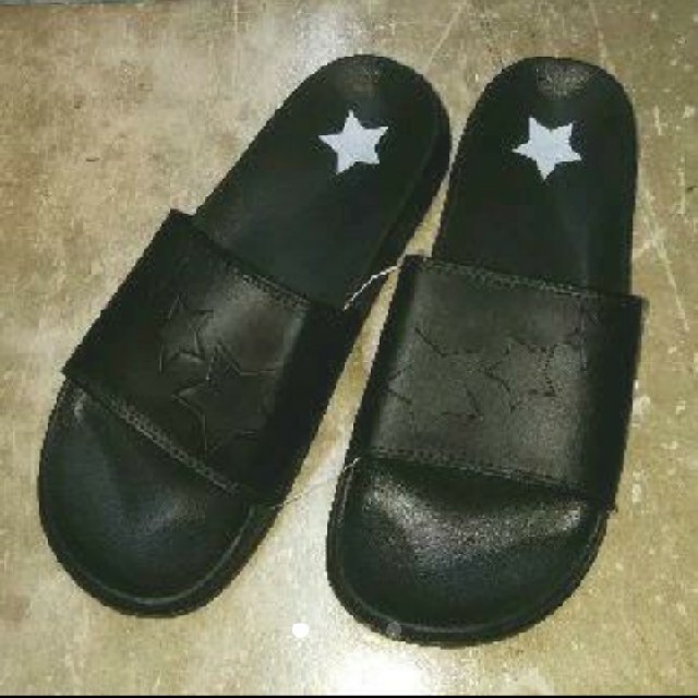 新品 スター デザイン サンダル 26.5センチ 送料無料 ブラック 黒 流れ星 メンズの靴/シューズ(サンダル)の商品写真
