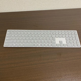 マイクロソフト(Microsoft)のマイクロソフト Surface ワイヤレスキーボード 日本語版(PC周辺機器)