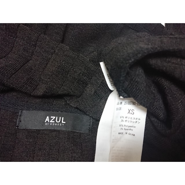 AZUL by moussy(アズールバイマウジー)のAZUL BY MOUSSY 変形リブVネックプルオーバー   メンズのトップス(Tシャツ/カットソー(七分/長袖))の商品写真