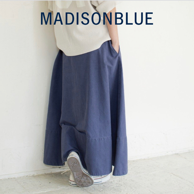 新品♡madisonblue バックサテンマキシフレアスカート