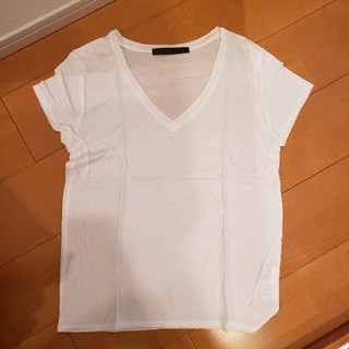 スピックアンドスパン(Spick & Span)のVネックTシャツ(Tシャツ(半袖/袖なし))