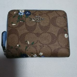 コーチ(COACH)の美品COACHコンパクト財布(財布)