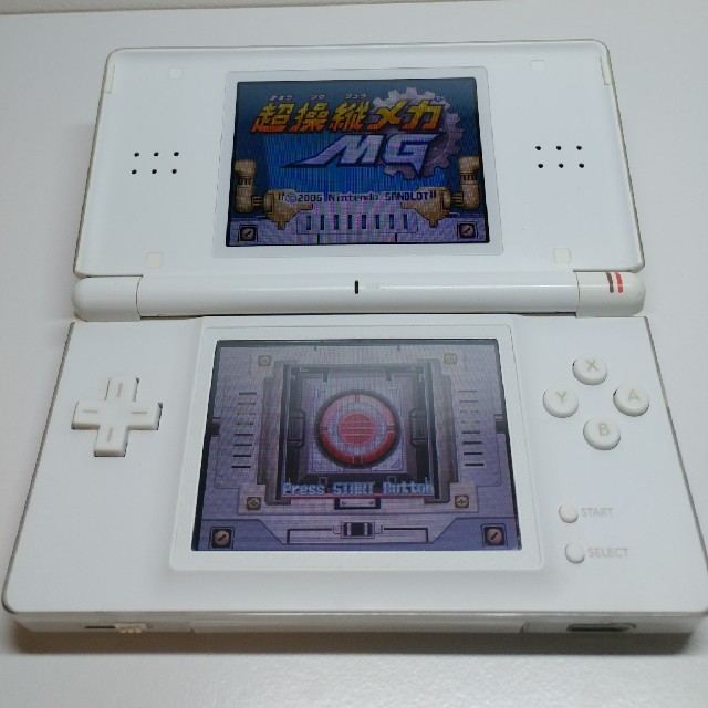 ニンテンドーDS(ニンテンドーDS)のNintendo DS Lite本体とソフト5本セット エンタメ/ホビーのゲームソフト/ゲーム機本体(携帯用ゲーム機本体)の商品写真