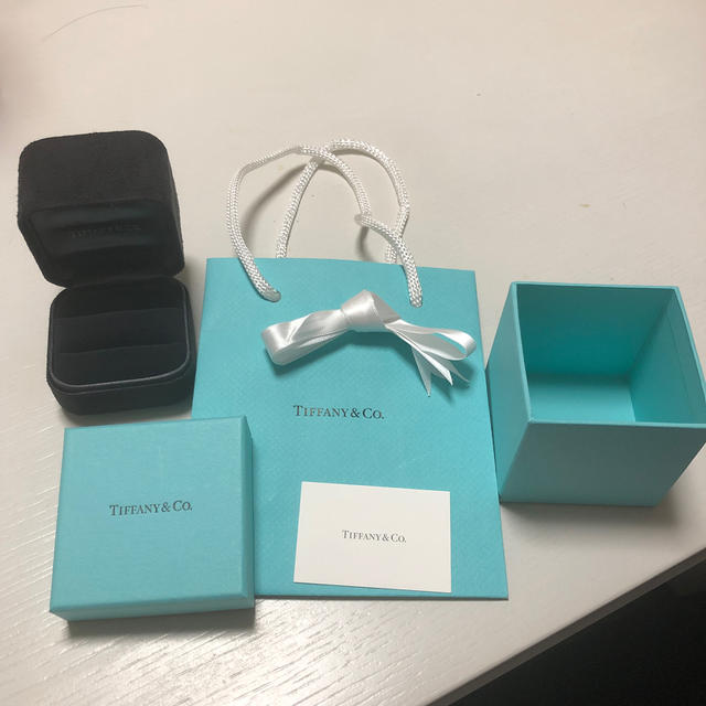 Tiffany & Co. - ティファニー 包装セットの通販 by 春ルンルン Tiffany & Co. - ティファニー 包装セットの通販 by 春ルンルン