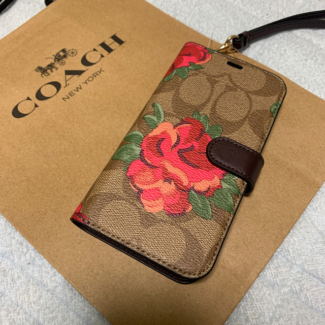 COACH(コーチ)のコーチ　iPhoneケース レディースのファッション小物(その他)の商品写真