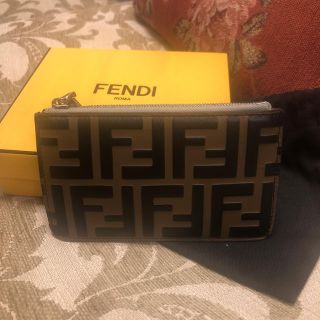 フェンディ(FENDI)のフェンディ  キーケース　コインケース　カードケース　未使用(キーケース)