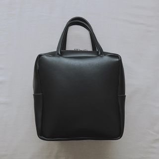 アーバンリサーチ(URBAN RESEARCH)の新品未使用 かぐれ MORMYRUS 別注 leather cube tote(ハンドバッグ)