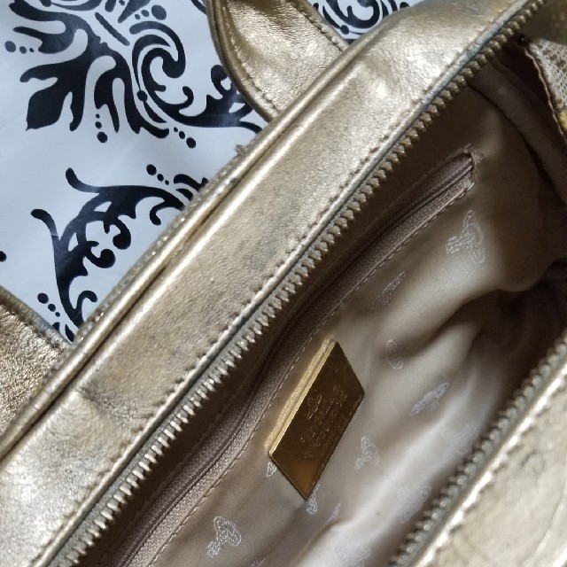 Vivienne ハンドバッグ バッグの通販 by クリスタル's shop｜ヴィヴィアンウエストウッドならラクマ Westwood - ♥️Vivienne Westwood♥️ 即納低価