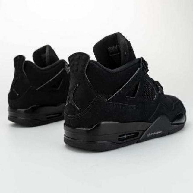 NIKE(ナイキ)のNIKE AIR JORDAN 4 BLACK CAT メンズの靴/シューズ(スニーカー)の商品写真