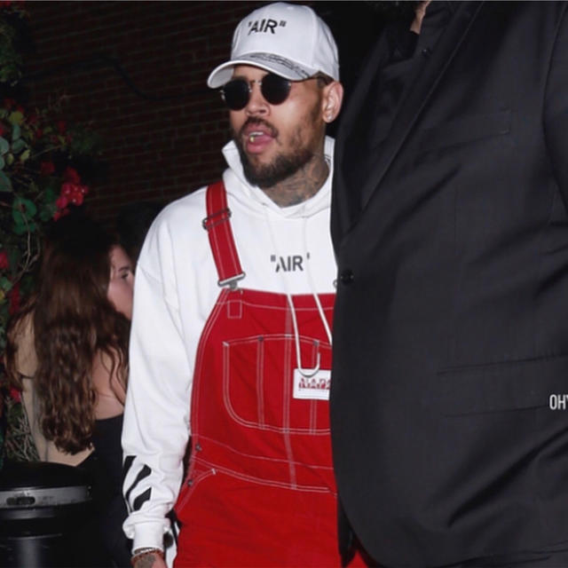 ＊Chris Brown 愛用＊ Black Air Custom Hoodie メンズのトップス(パーカー)の商品写真