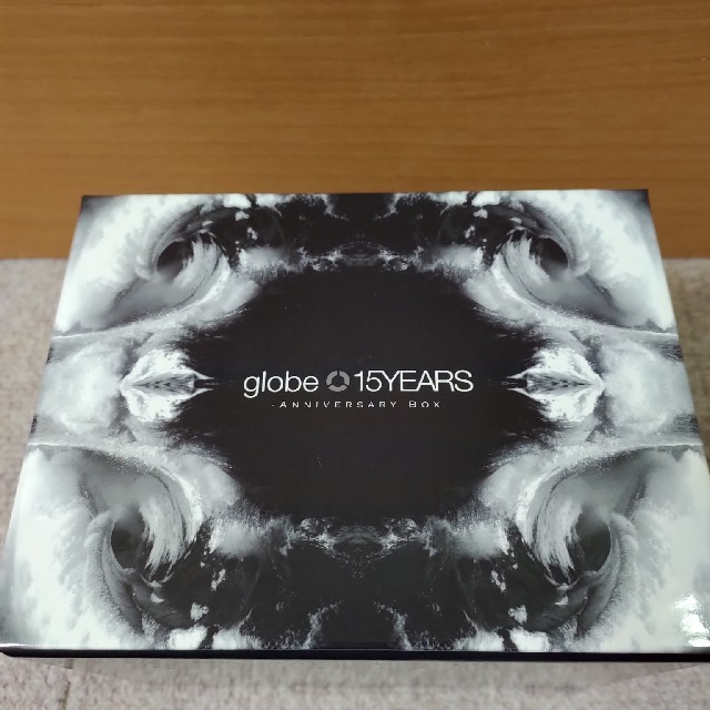 globe 15YEARS -ANNIVERSARY BOX- 3