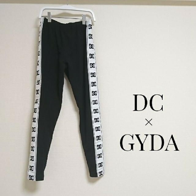 GYDA(ジェイダ)のGYDA DC コラボ レギンス 完売品 木下優樹菜 レディースのレッグウェア(レギンス/スパッツ)の商品写真