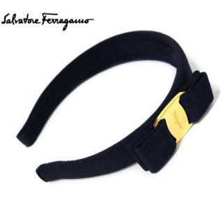 サルヴァトーレフェラガモ(Salvatore Ferragamo)のフェラガモ  フリンジ付きヘアバンド(カチューシャ)