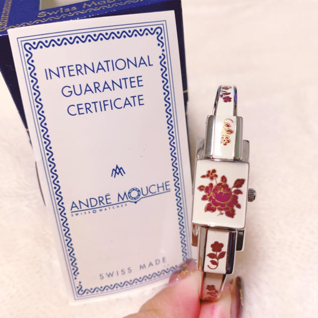 【Andre Mouche】スイス製 蓋つきバングル腕時計 稼働品 美品 レディースのファッション小物(腕時計)の商品写真