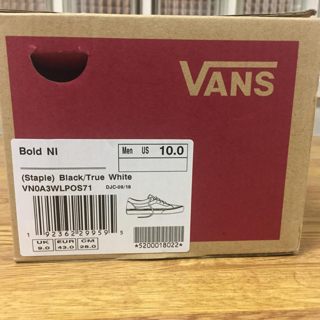 VANS(ヴァンズ)の新品未使用 VANS BOLD NI ボールド ニー スエード 黒白 US10 メンズの靴/シューズ(スニーカー)の商品写真