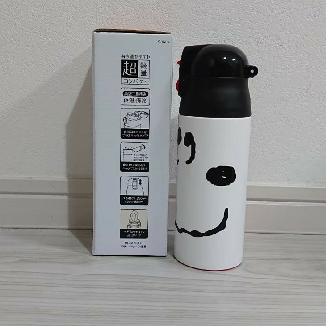 SNOOPY(スヌーピー)のスヌーピー 新品 超軽量 ロック付ワンプッシュマグボトル 360ml キッズ/ベビー/マタニティの授乳/お食事用品(水筒)の商品写真