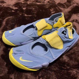 ナイキ(NIKE)のNIKE AIR RIFT エアリフト 28cm レアカラー(スニーカー)