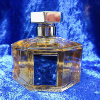 ラルチザンパフューム(L'Artisan Parfumeur)のラルチザン パフューム 限定 オンドソンシュエル 貴重 美品(ユニセックス)
